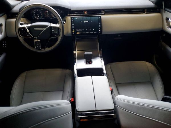 2026 LAND ROVER VESSEL P250 S