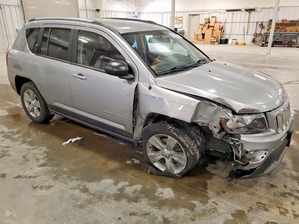 2016 JEEP COMPASS