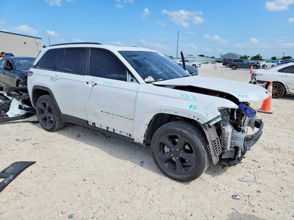 2024 JEEP GRAND CHEROKEE