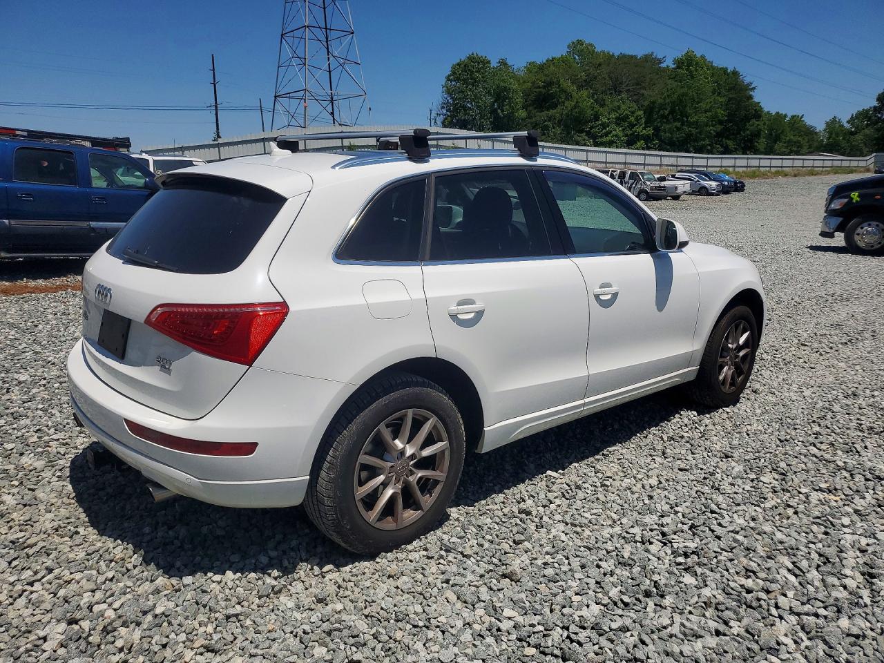 2012 AUDI Q5 Premium Plus