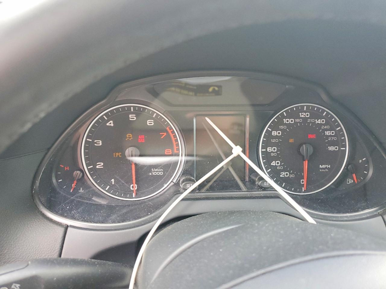2012 AUDI Q5 Premium Plus
