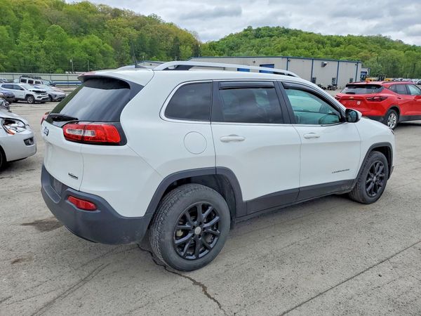2017 JEEP CHEROKEE LATITUDE FWD