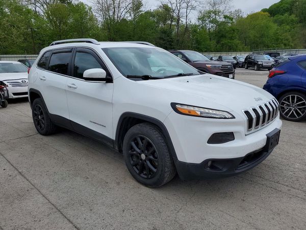 2017 JEEP CHEROKEE LATITUDE FWD