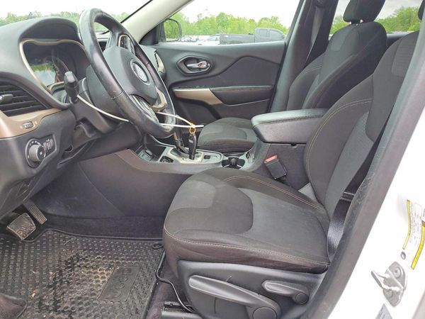 2017 JEEP CHEROKEE LATITUDE FWD