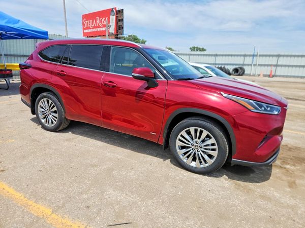2026 TOYOTA HIGHLANDER HYBRID Platinum