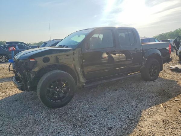 2020 NISSAN FRONTIER