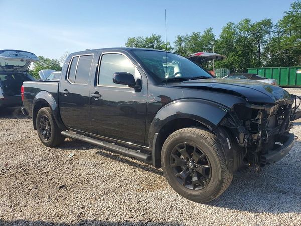 2020 NISSAN FRONTIER