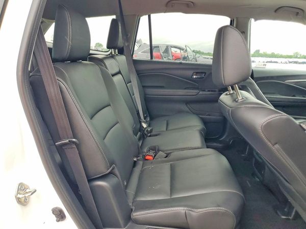 2021 HONDA PILOT SE