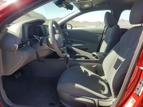 2021 HYUNDAI ELANTRA