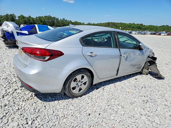 2018 KIA FORTE