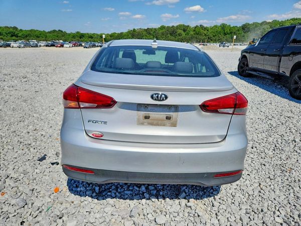 2018 KIA FORTE