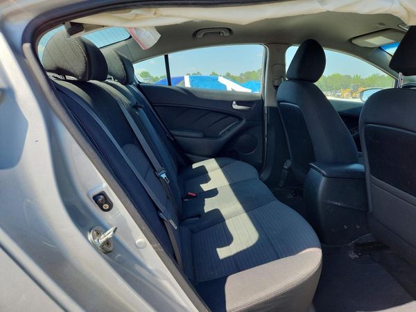 2018 KIA FORTE