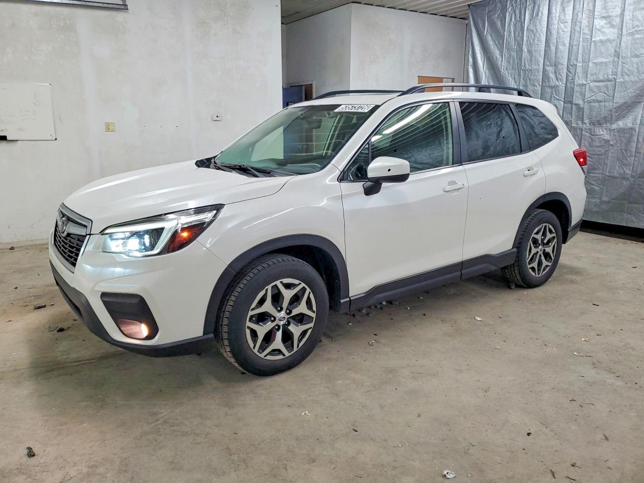 2021 SUBARU FORESTER Premium