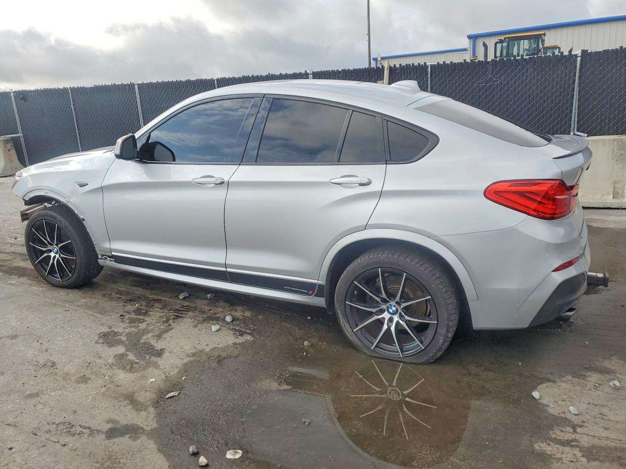 2017 BMW X4 xDriveM40i