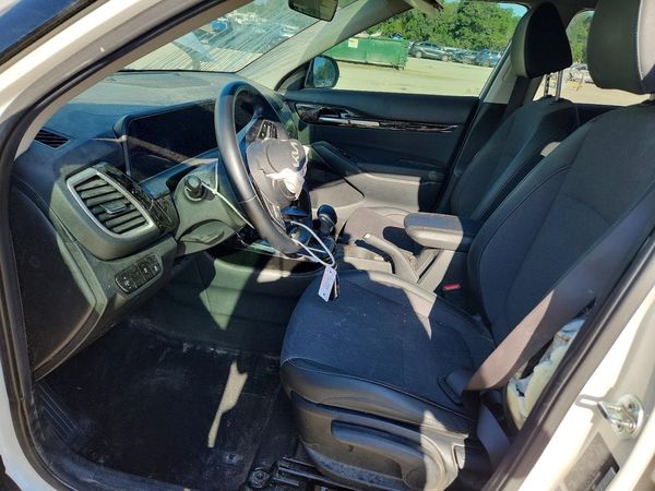 2024 KIA SELTOS S, X-Line — DENT