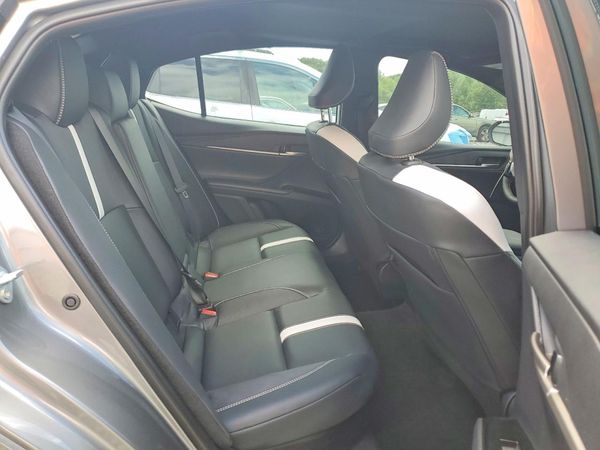 2026 TOYOTA CAMRY