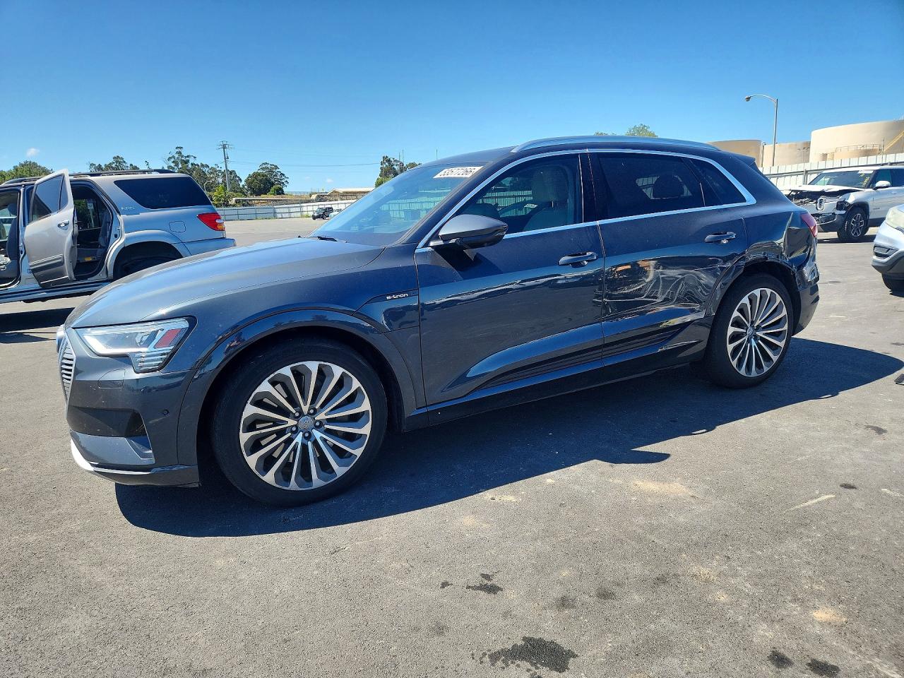 2019 AUDI E-TRON e-tron quattro Prestige