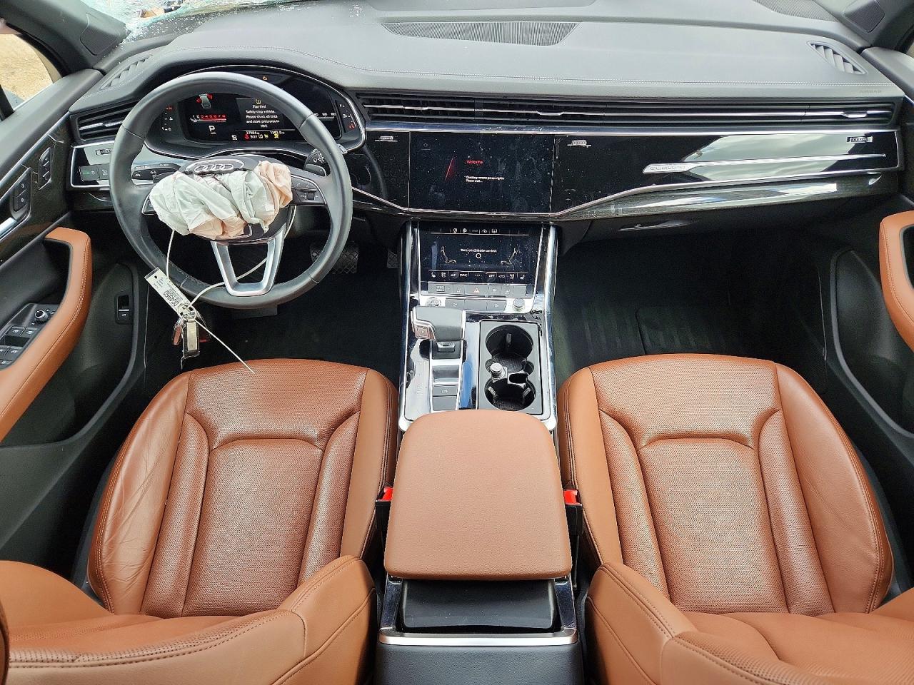 2024 AUDI Q7 quattro Premium Plus