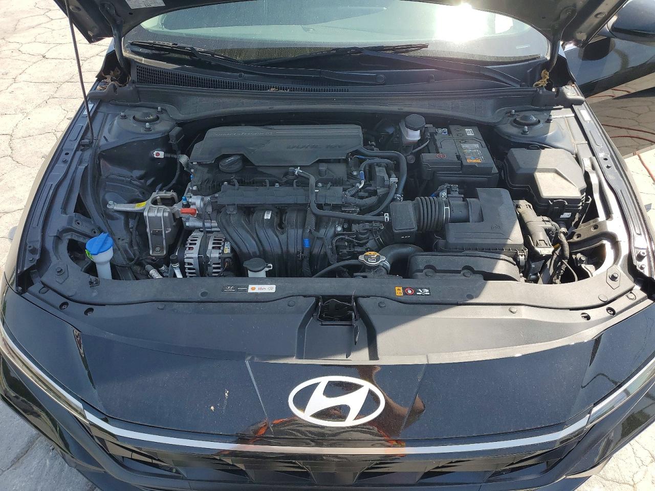 2024 HYUNDAI ELANTRA SEL w/ Convenience Pkg