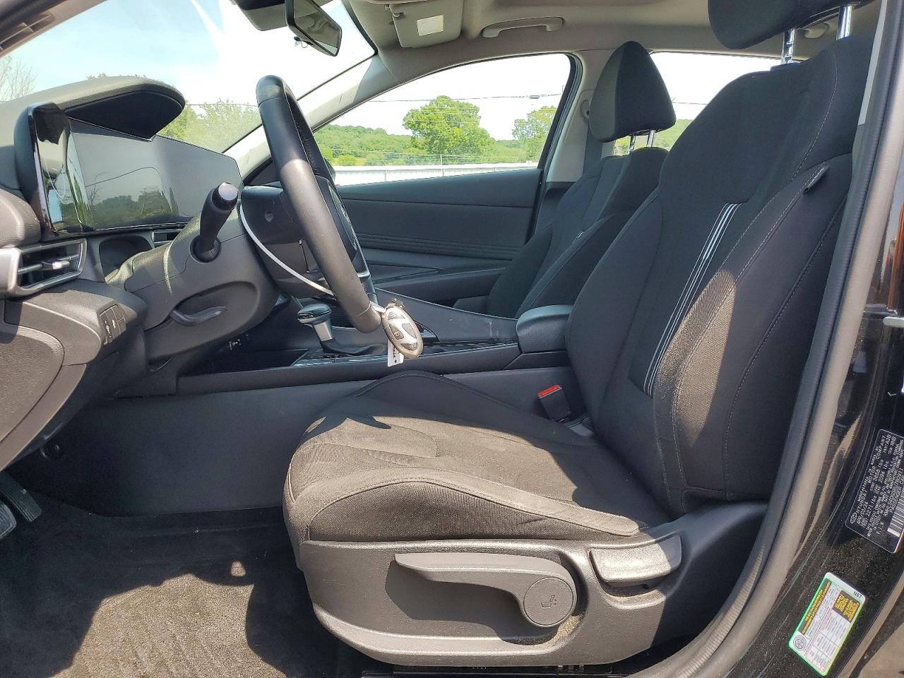 2024 HYUNDAI ELANTRA SEL w/ Convenience Pkg