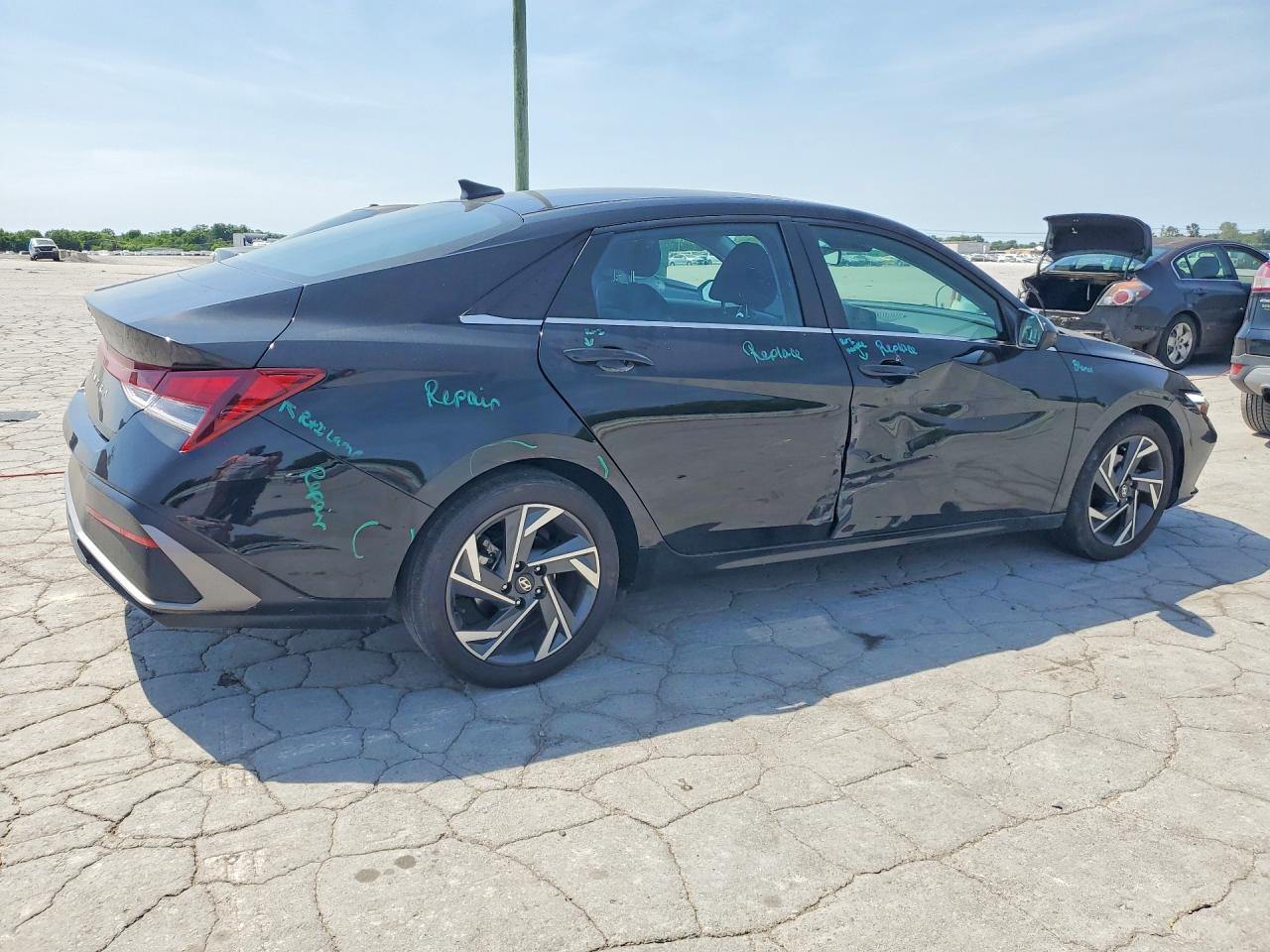 2024 HYUNDAI ELANTRA SEL w/ Convenience Pkg