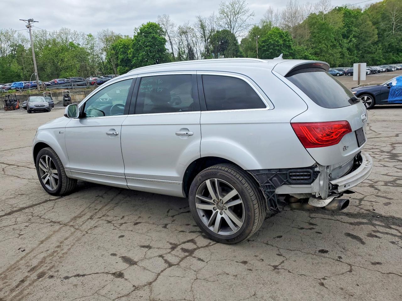 2015 AUDI Q7
