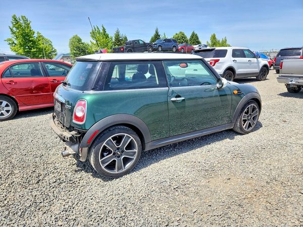 2012 MINI COOPER