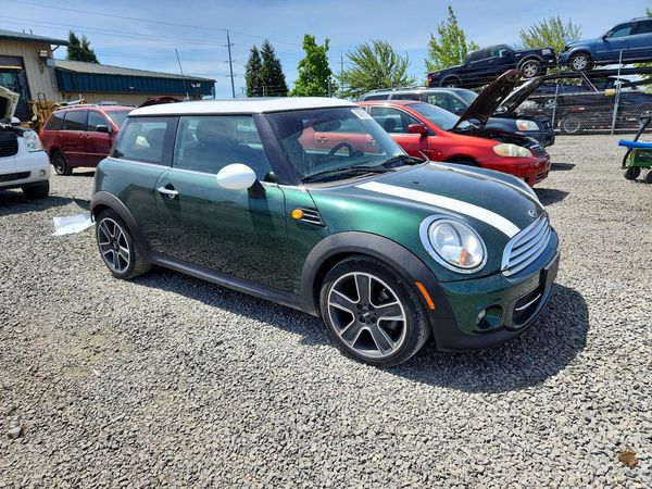 2012 MINI COOPER