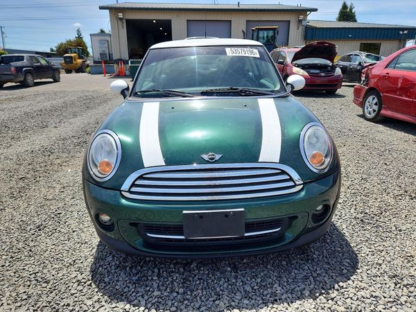 2012 MINI COOPER