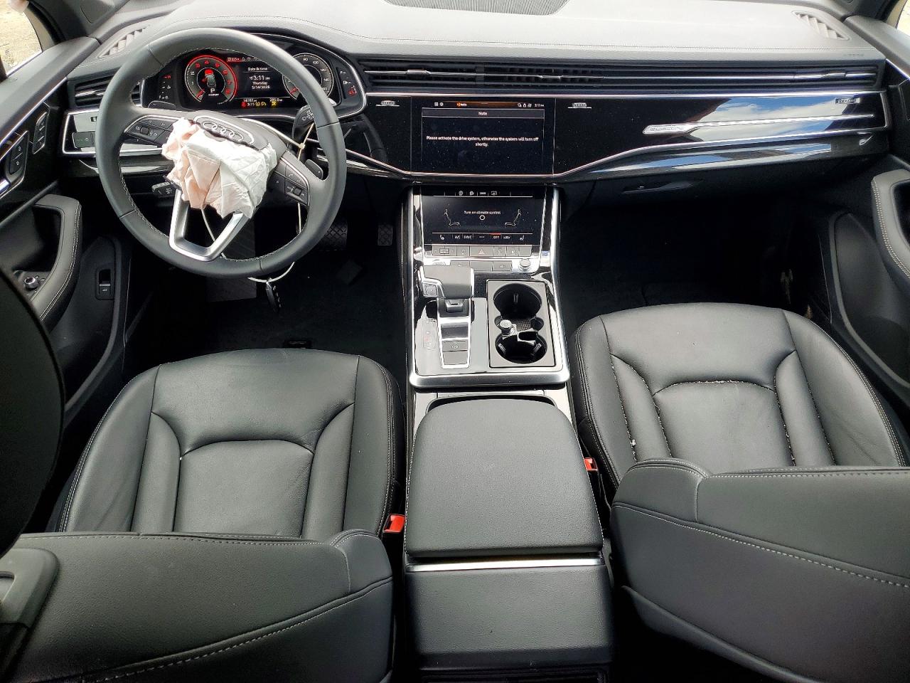 2025 AUDI Q7 quattro Premium Plus