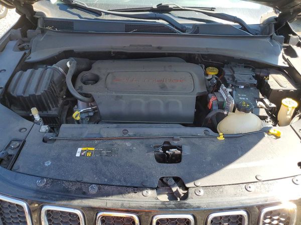 2018 JEEP COMPASS LATITUDE 4X4