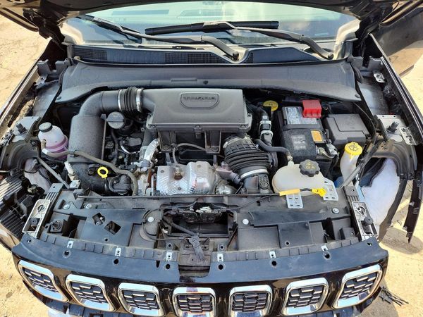 2024 JEEP COMPASS Limited — Engine bay