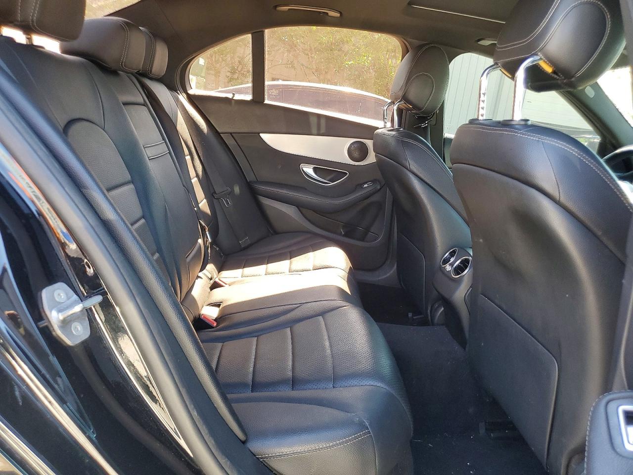 2018 MERCEDES-BENZ C C300