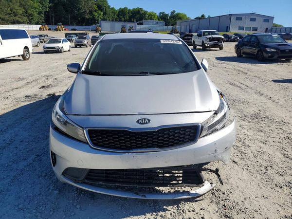 2018 KIA FORTE LX Base
