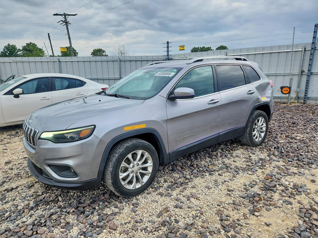 2019 JEEP CHEROKEE LATITUDE FWD