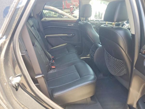 2016 CADILLAC SRX Luxury