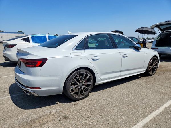2018 AUDI S4