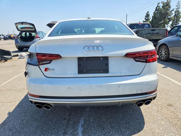2018 AUDI S4
