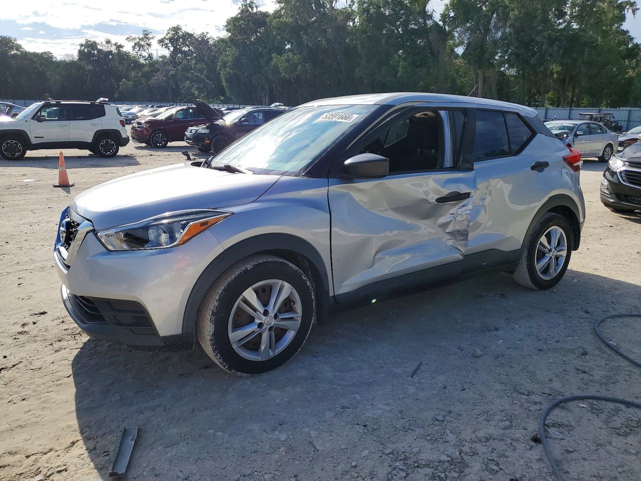 2020 NISSAN KICKS