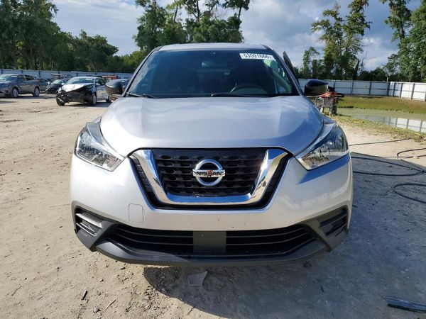2020 NISSAN KICKS
