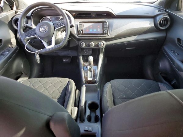 2020 NISSAN KICKS