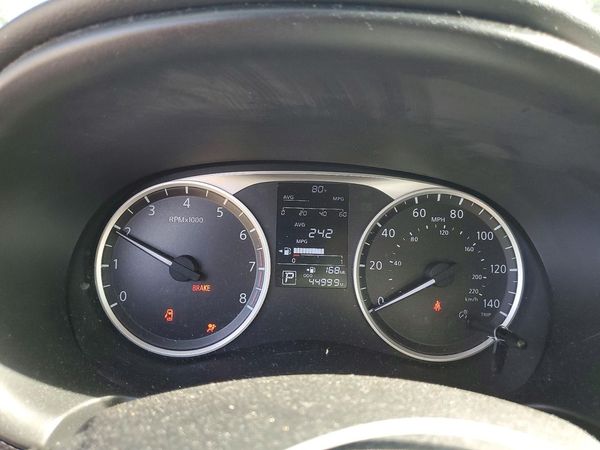 2020 NISSAN KICKS