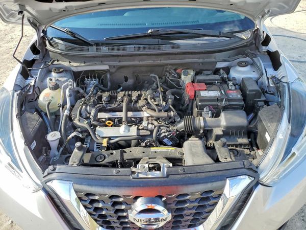2020 NISSAN KICKS