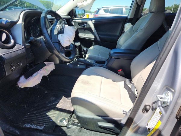 2017 TOYOTA RAV4