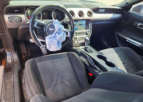 2019 FORD MUSTANG I4 Coupe