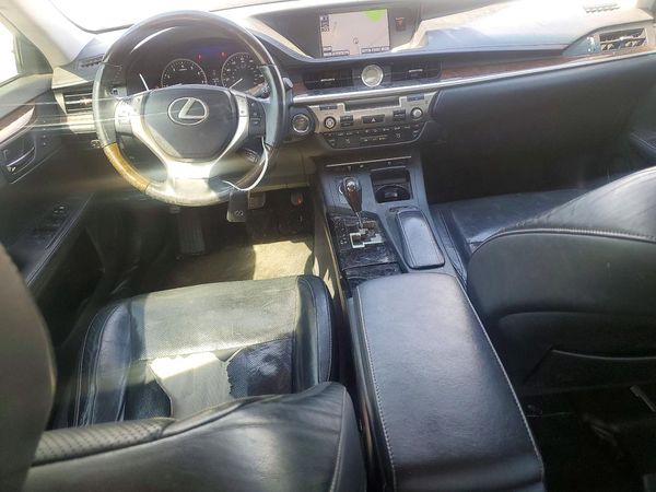 2014 LEXUS ES