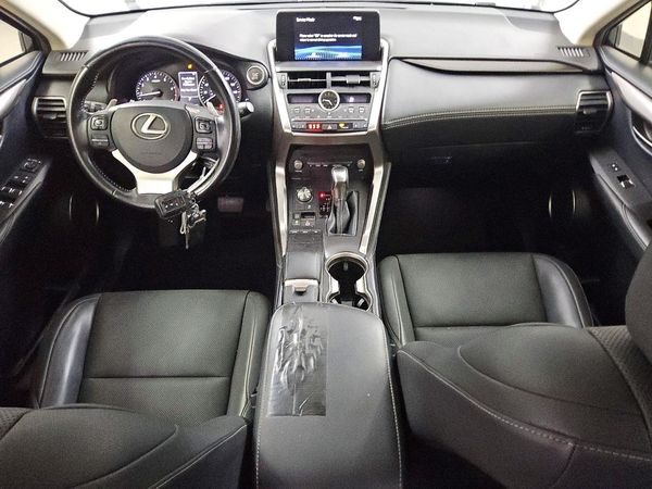 2020 LEXUS NX 300 Comfort — CKPT