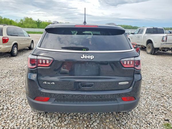 2022 JEEP COMPASS