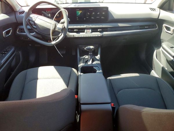 2026 KIA K4 LX, LXS
