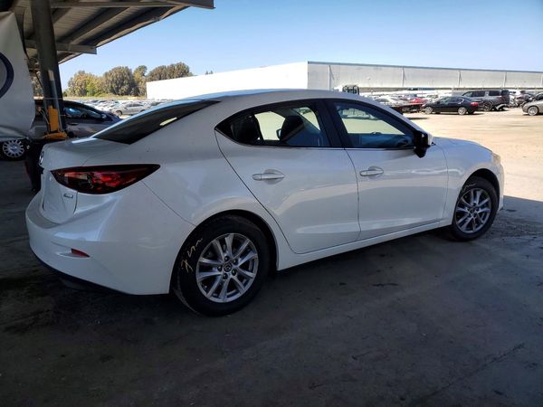 2016 MAZDA 3 Sport/GX